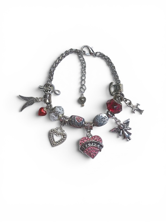 Jewelry - Custom Grandma charm bracelet 💗